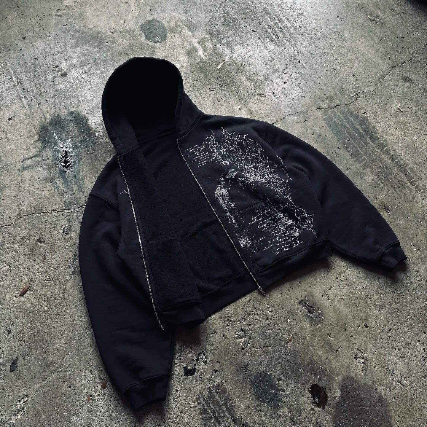 Dark Gothic Black Metal Zip Up Hoodie Distressed White Thorned Cross Gothic Text Print Oversized Cropped Unisex Streetwear