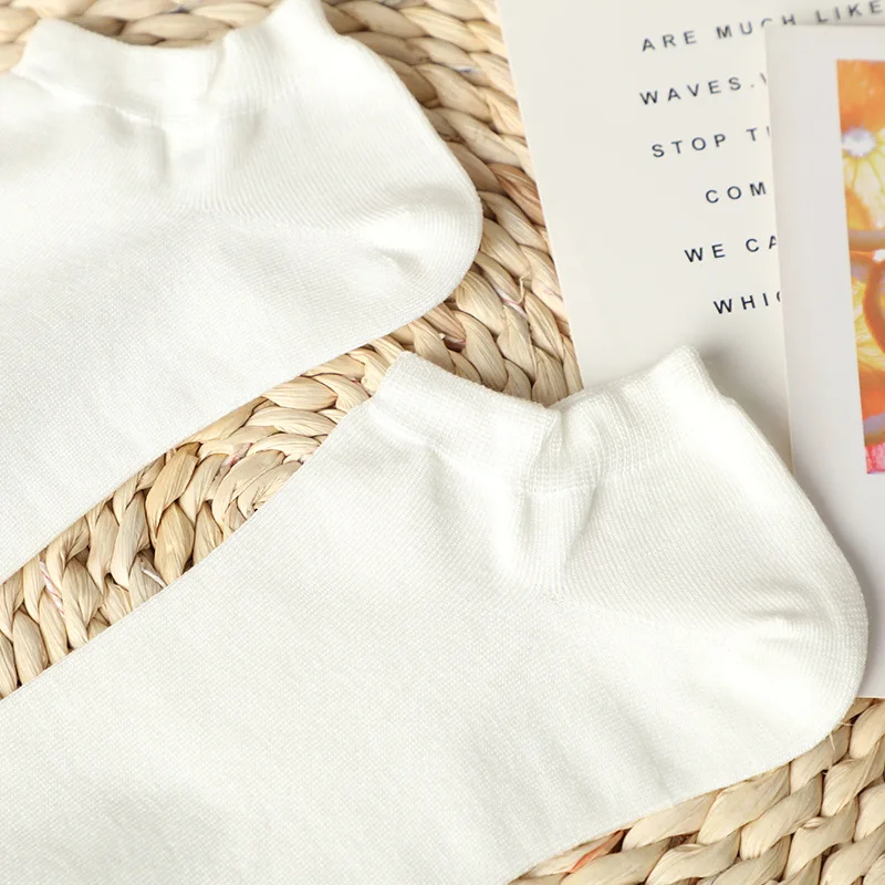 Birdtree 3 uds 80% calcetines náuticos transpirables de seda para hombres finos simples sólidos Anti olor calcetines cortos de boca poco profunda 2024 verano P41489QC