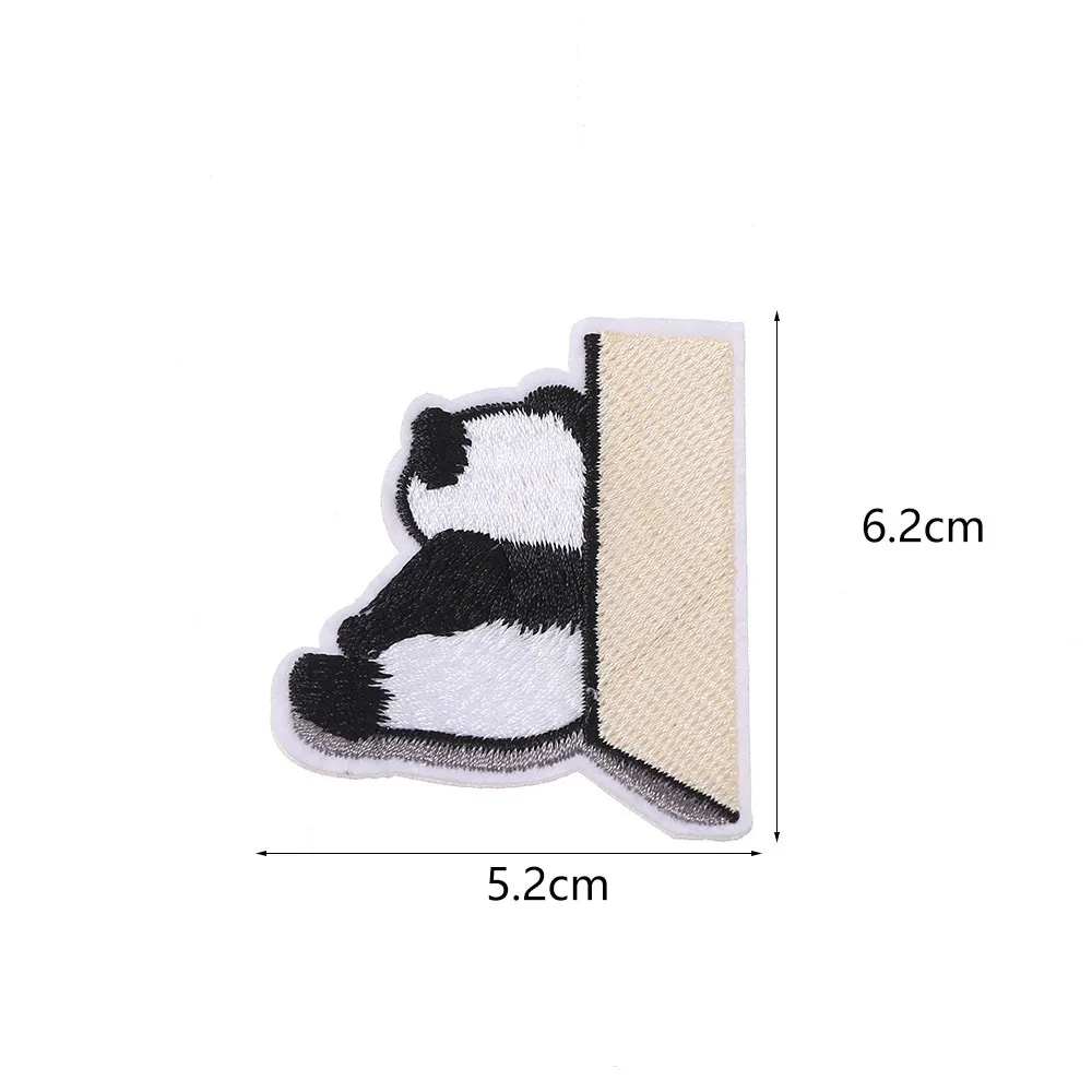 1 pc Cartoon Cute Panda patch ferro su abbigliamento per bambini zainetto cappelli adesivi fai da te Stripe Animal Badge cucito pantaloni Appliques