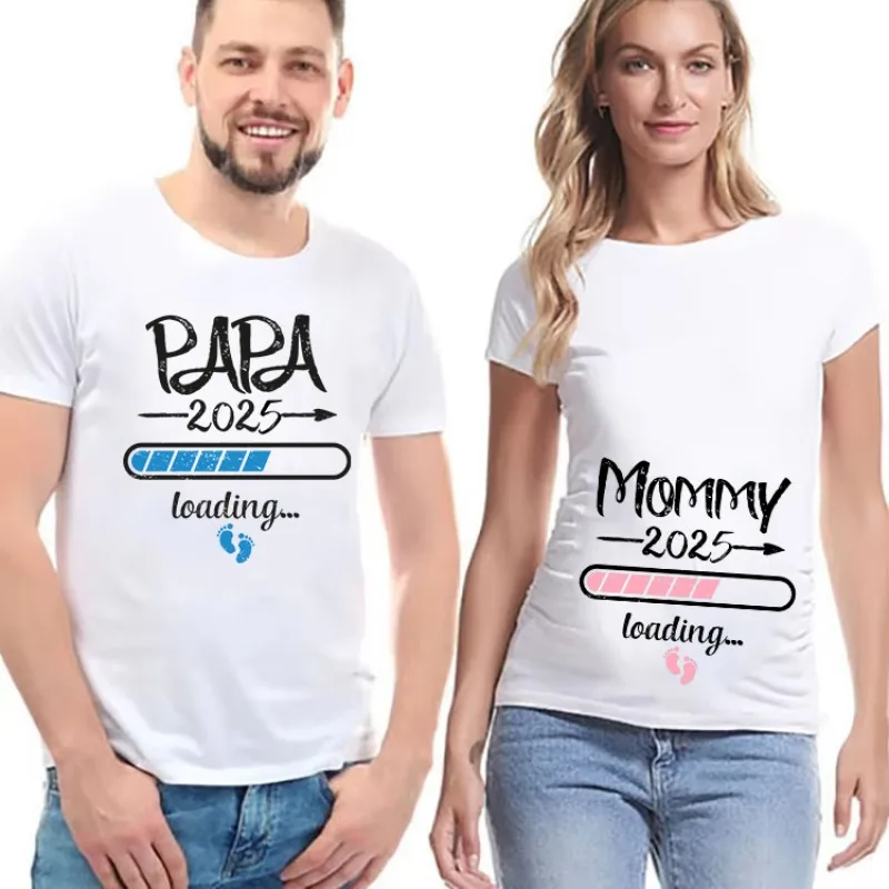 2025 New Cute Dad +Mom+ Baby Printed Couple Maternity T-Shirt Pregnancy Announcement Shirt Couple Pregnant Tshirt Clothes