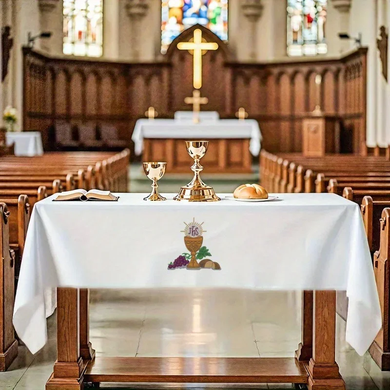 1pc A fabric featuring the design of a communion cup and grapes, suitable for the communion ceremony. yzb