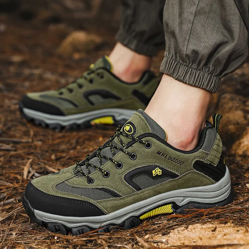 

Men's Classic Outdoor Hiking Shoes Breathable Men's Shoes Wear-resistant Men‘s Combat Desert Spring Casual Shoes Plus Size