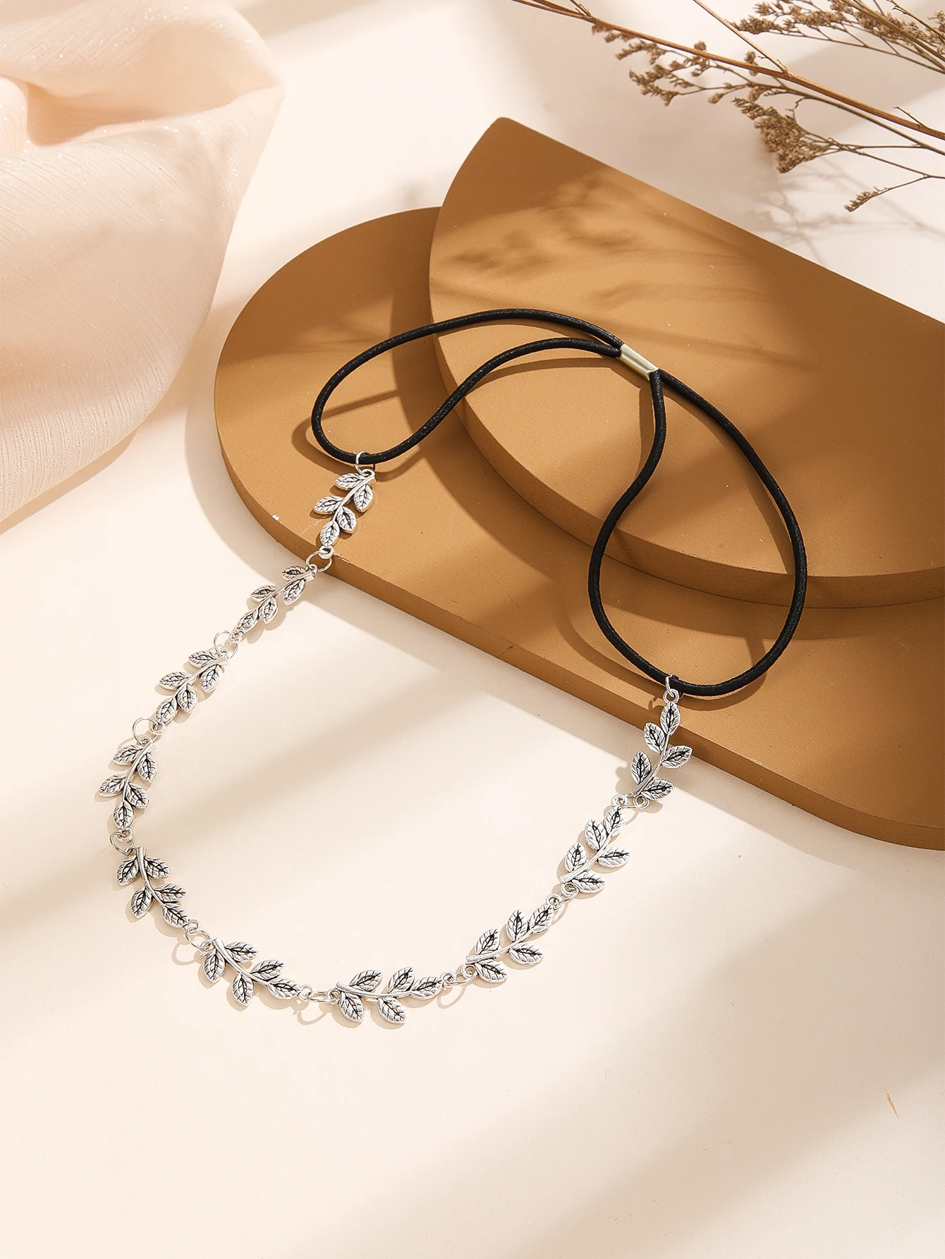 1Pcs Alloy Leaf Elastic Hair Chain