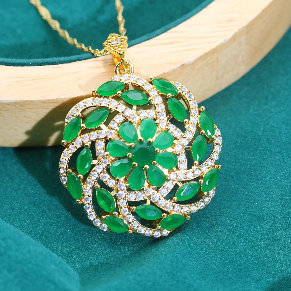 Elegante mehrfarbige Zirkonia-Anhänger-Halskette für Damen – 18 Karat vergoldet – perfekt für Hochzeiten, Valentinstag und Weihnachten – Detail 5