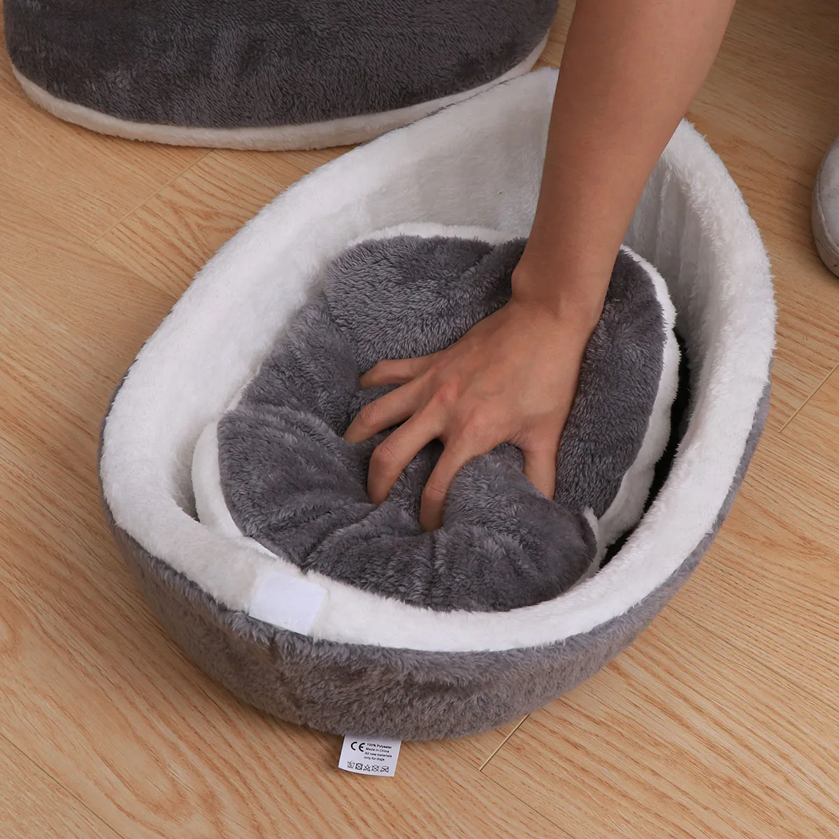 

Removable Cat Nest Pet Beds House Warming Pad Detachable Semi-enclosed Sleeping