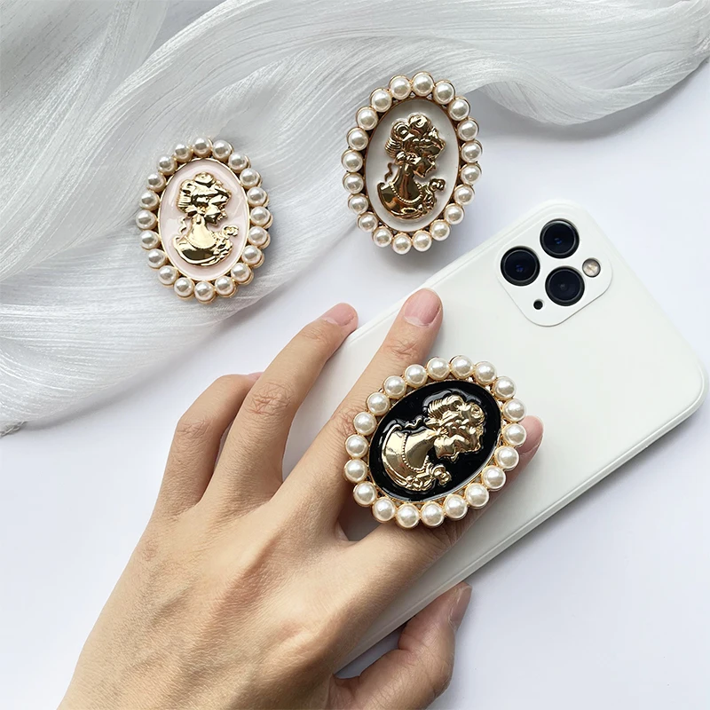 Korea Metal Glossy Pearl Beauty Expandable Socket Phone Holder Grip Finger Ring Foldable Support Stand Accessories