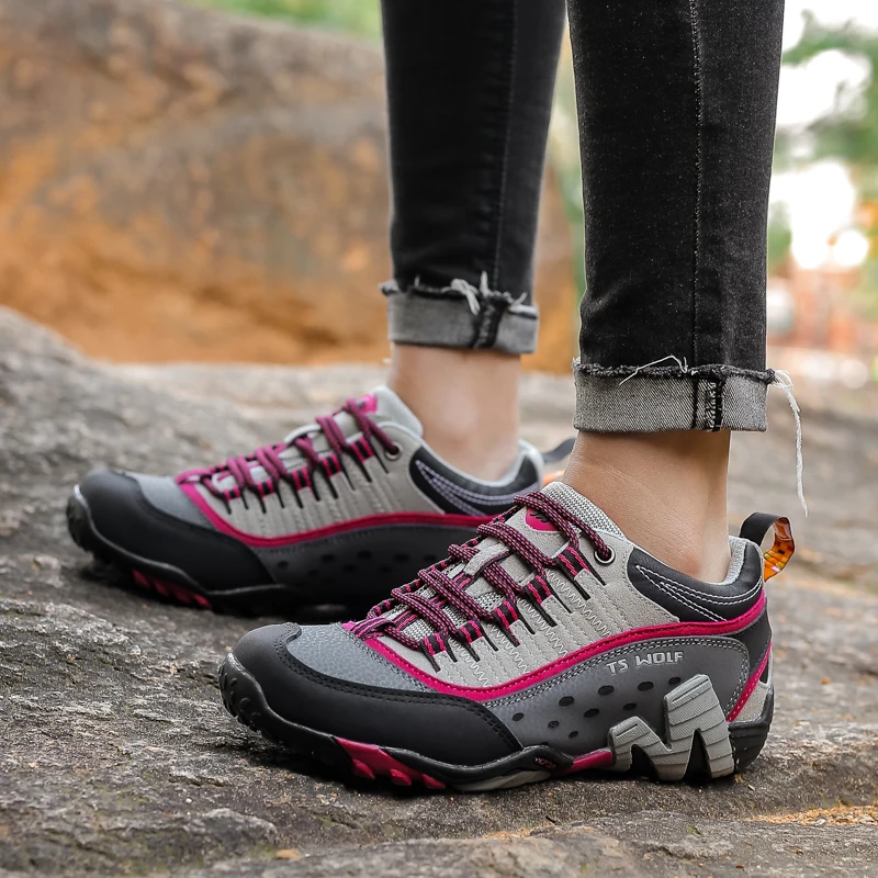 New large-sized low top outdoor professional mountaineering sports shoes, waterproof, anti slip, wear-resistant sports shoes