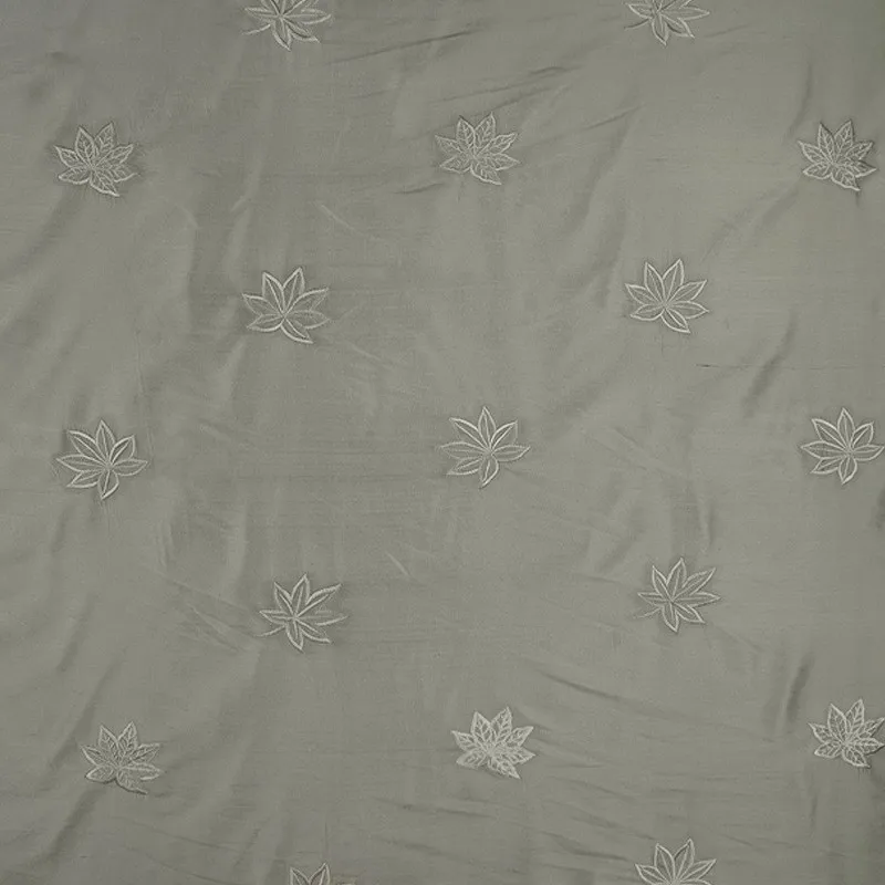 Embroidered jacquard double fabric silk real traditional pattern Chinese cheongsam clothing 3