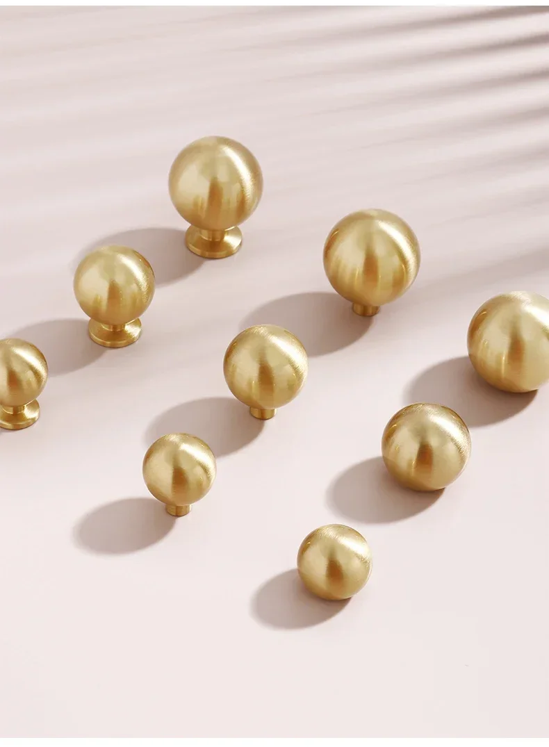 Massiver Messing-Einlochknopf, Runde Möbelgriffe, Moderner Minimalistischer Goldener Schubladenknopf, Kleiderschrank-Türgriff, Küchengriff – Detail 8