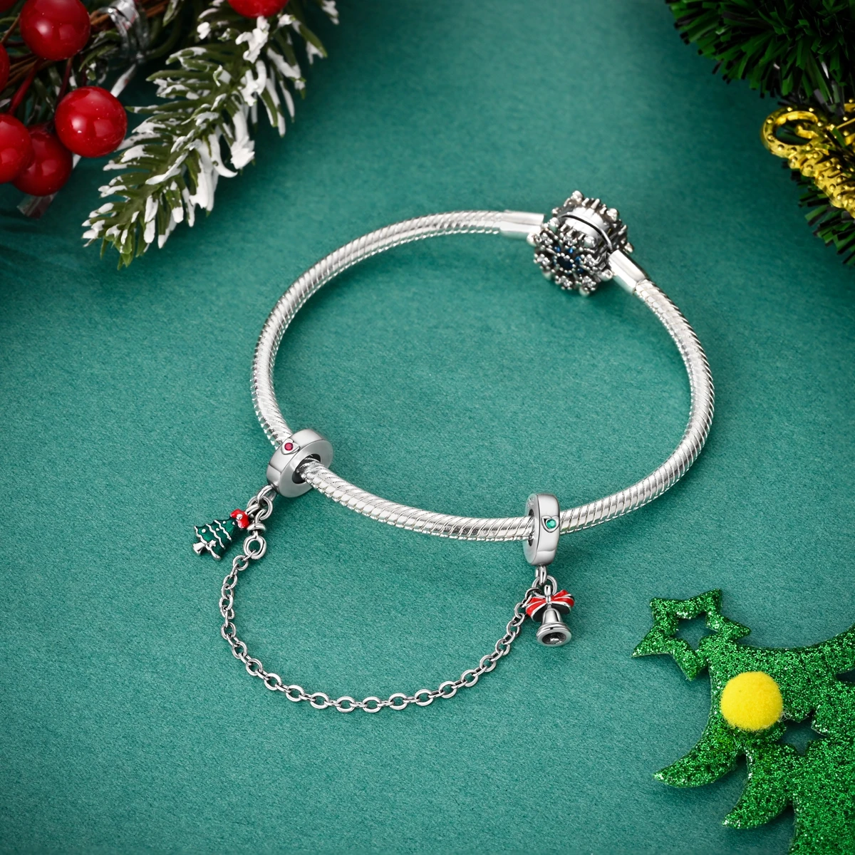 Silver Plated Charms Merry Christmas Bells Santa Claus Moose Beads Pendants Fit Bangle Bracelet Diy Jewelry Gift