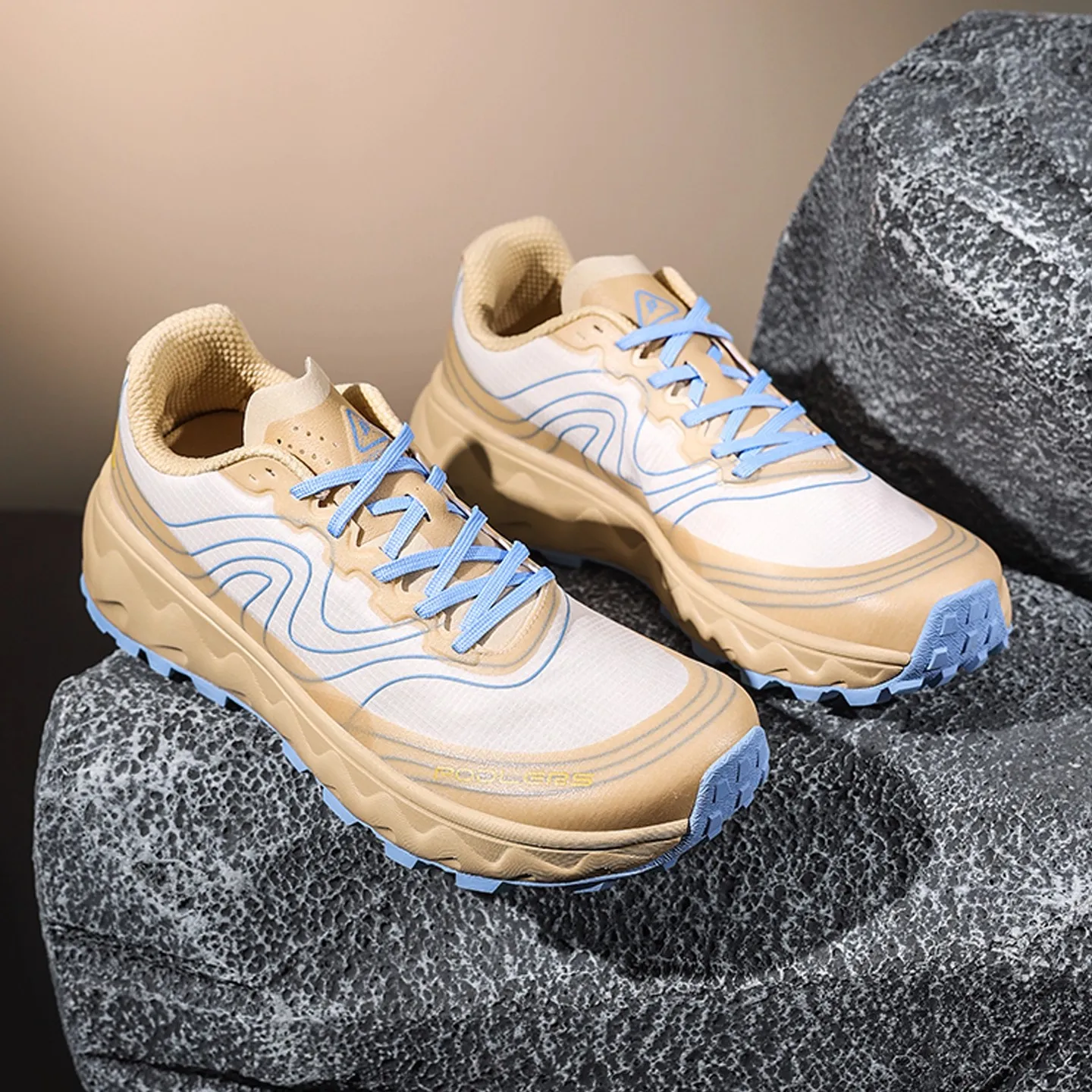 

Hot Sale: 2025 New Breathable, Abrasion-Resistant, Durable, Non-Slip Hiking Boots Lightweight Hiking Boots with Superior Tractio