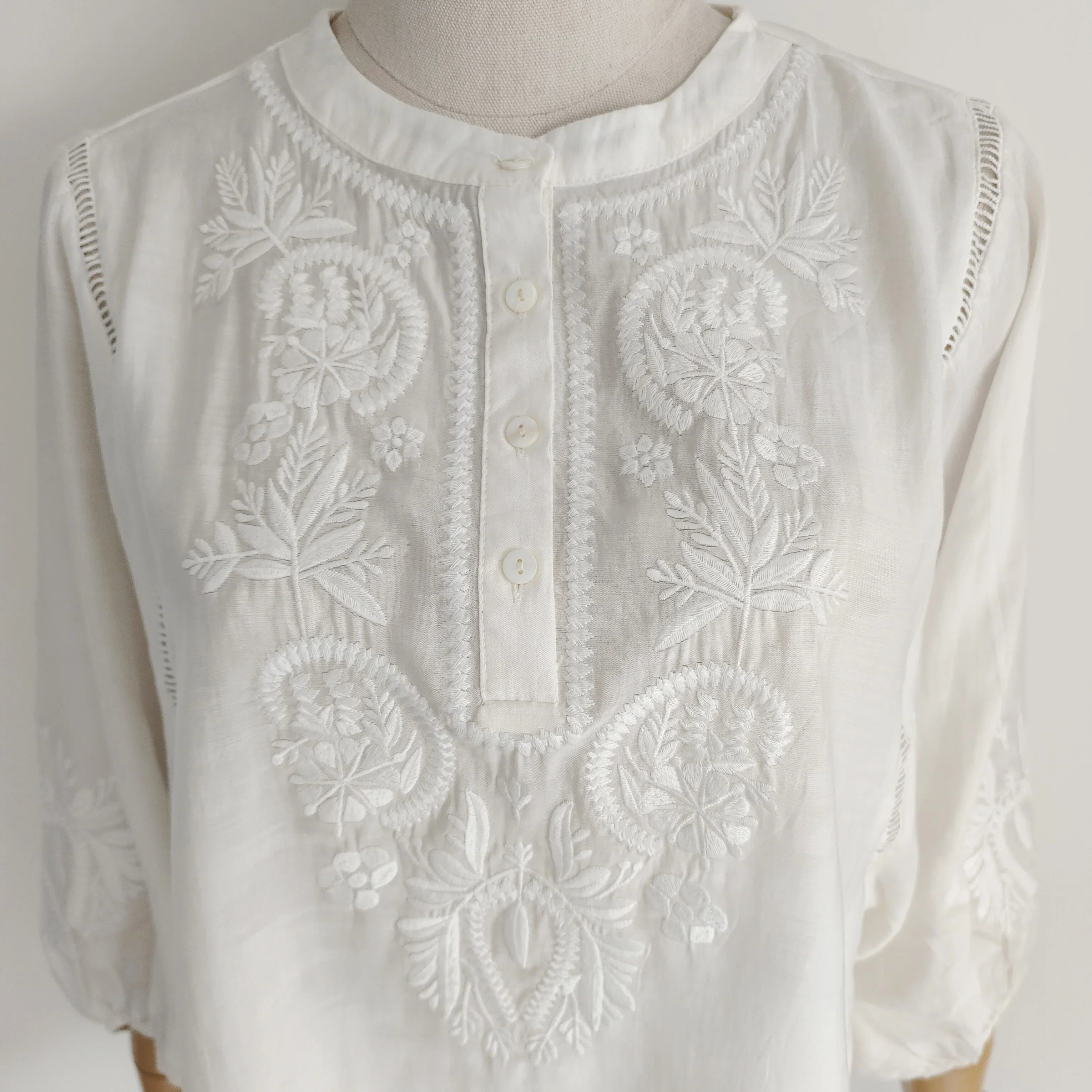 Oversize Loose seven quarter sleeved Blouses Shirts For Women Tops Summer Floral Embroidery Beige Cotton Rayon Boho Blouse Shirt