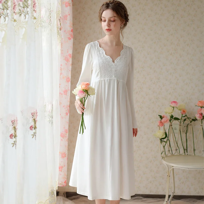 Autumn Cotton Night Dress Women Fairy Embroidery Lace Long Sleeve Loose Sleepwear Vintage Sexy V Neck Nighty Victorian Nightgown