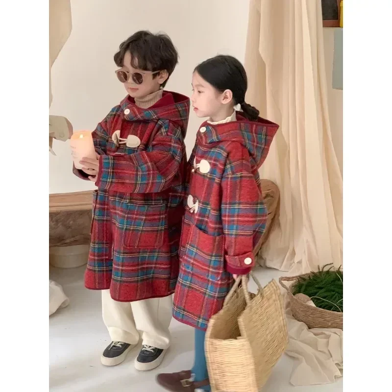 Winter 2025 Korean Kid Girls Coat Cotton Thicken Warm Long Children Girl Outerwear Coat Plaid Horn Button Hooded Kid Girl Jacket