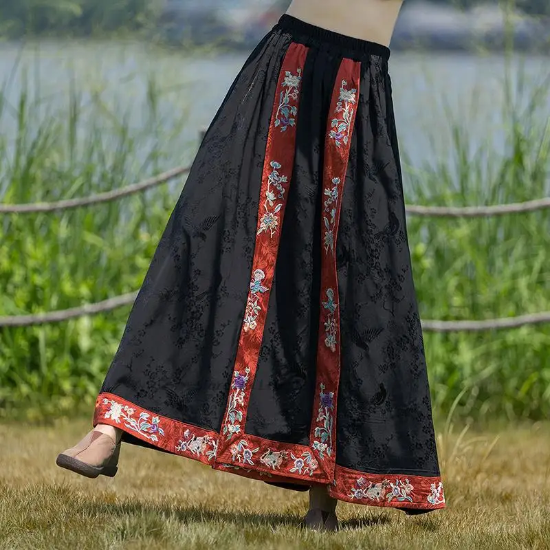 

2024 традиционная китайская винтажная юбка, атласная Жаккардовая юбка с вышивкой в виде национального цветка, Восточная юбка с эластичным поясом для народных танцев