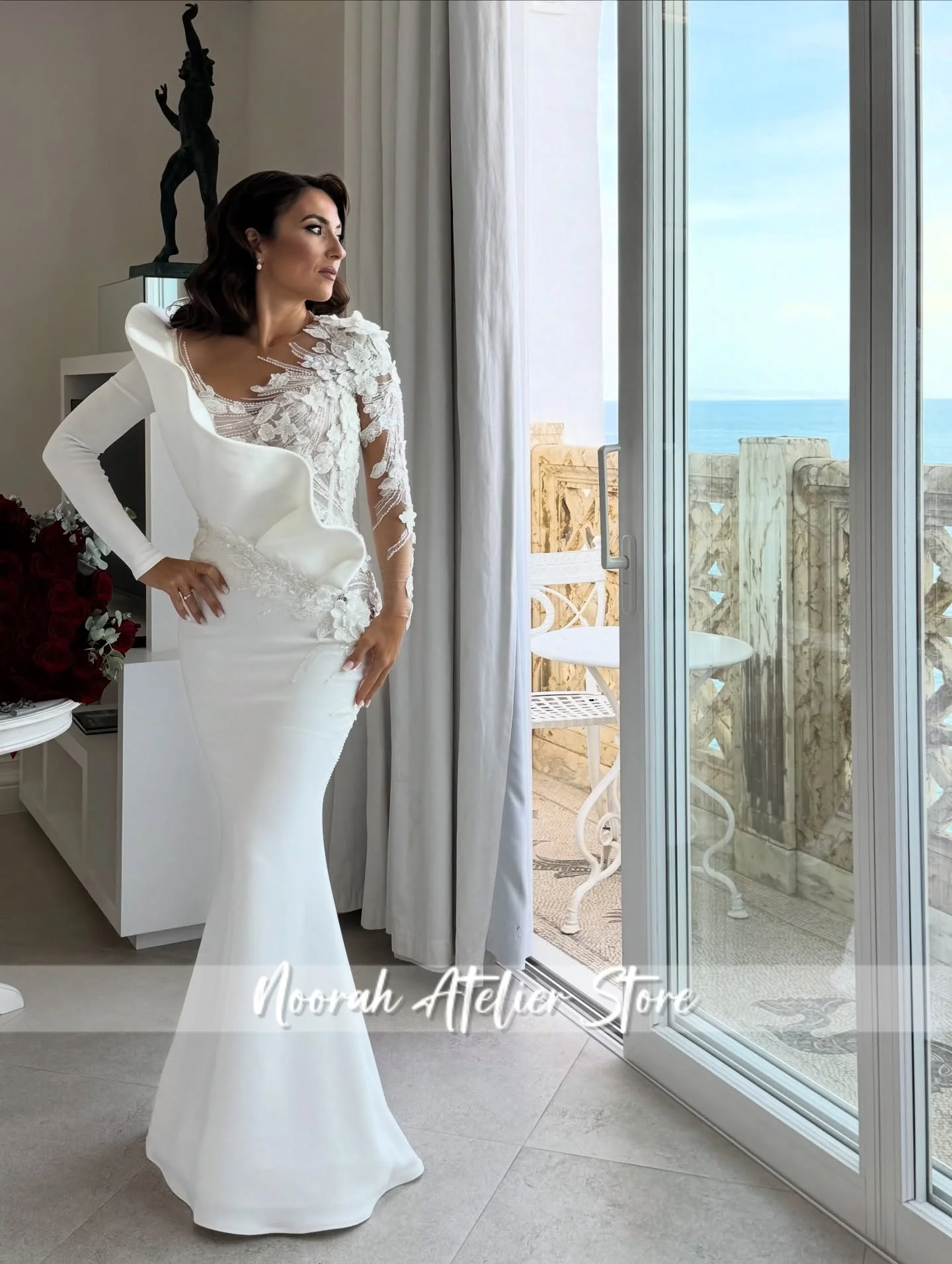 맞춤형 럭셔리 아플리케 화이트 웨딩 드레스 긴 소매 럭셔리 두바이 웨딩 드레스 2026 머메이드 트레인 베스티도스 데 노비아