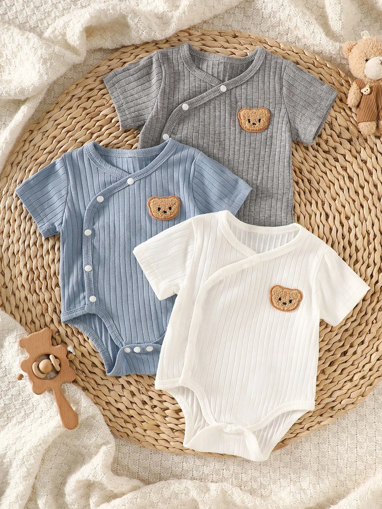 threePiece Summer Newborn Baby Boy Set White, Blue, Gray Short-Sleeve Cardigan Rompers with Bear Embroidery Comfortable Fabric
