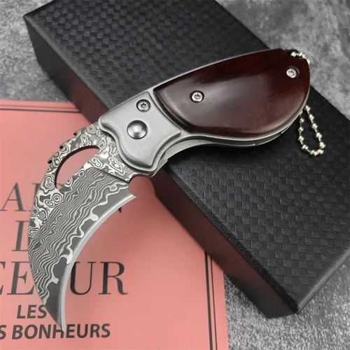소형 포켓 다마스커스 블레이드 접이식 Karambit 칼, 나무 손잡이, 휴대용 야외 캠핑 전술 유틸리티 서바이벌 EDC 도구, 신제품 