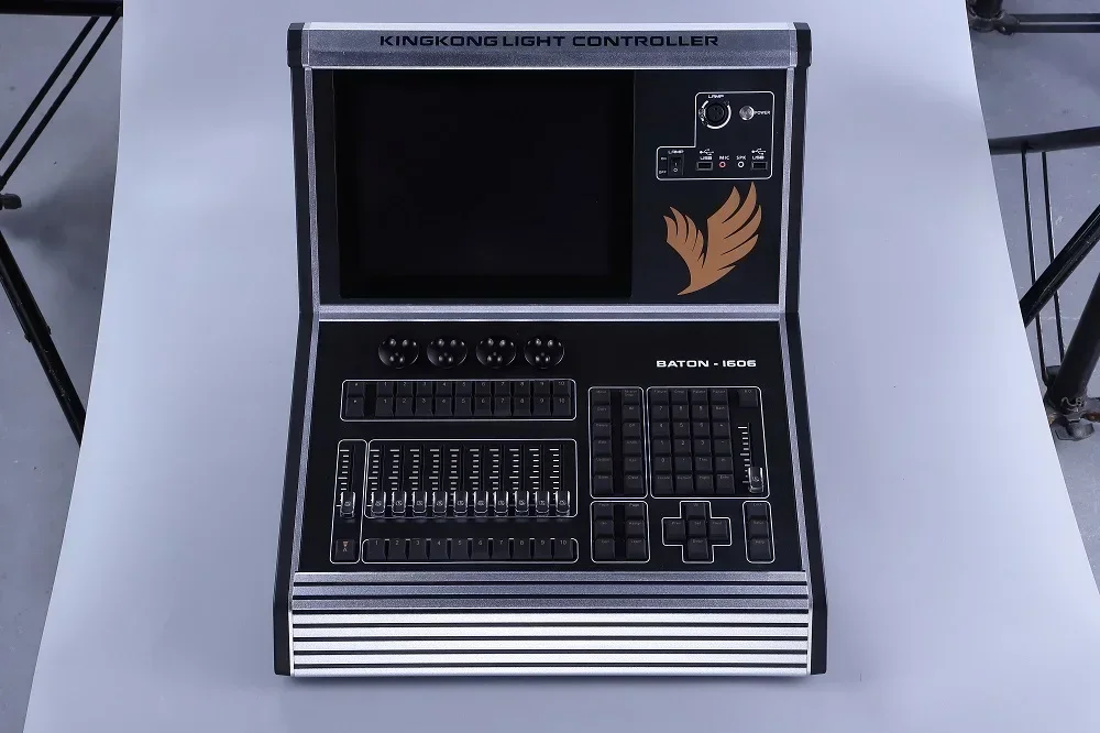 Equipo de iluminación de escenario profesional Consola táctil digital DMX512