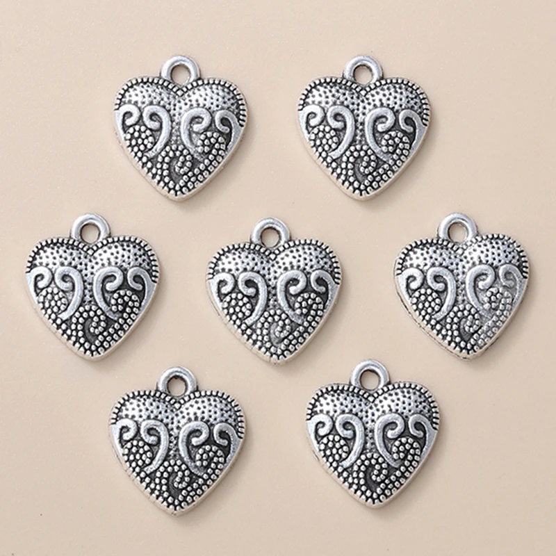 40pcs Cute Little Heart Alloy Charms Silver Color Punk Pendants For Making Handmade DIY Jewelry Accessories Crafts Necklace