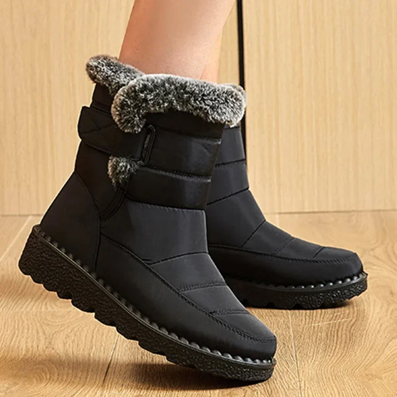 Boots Women Snow Plush Shoes Woman Platform Women\'s Boots Flat Keep Warm Women Shoes Casual Plus Size Winter Boots