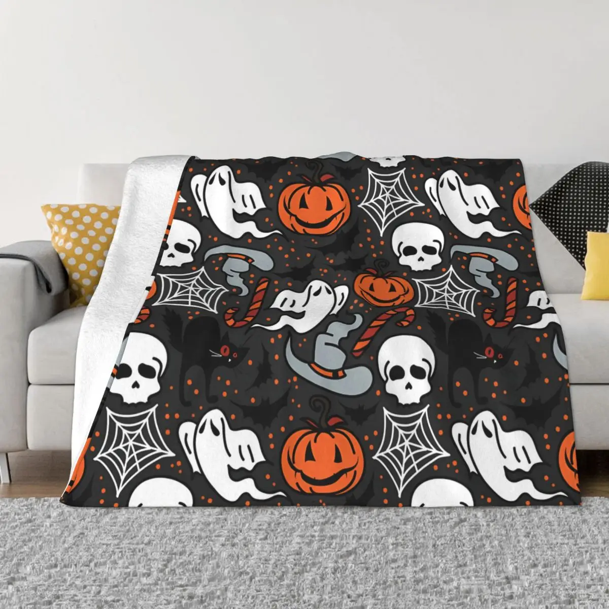 Halloween Doodle Ghosts Portable Warm Throw Blankets for Bedding Travel