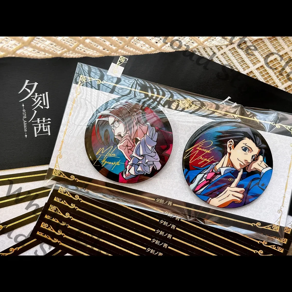 Badge en fer blanc et broche de dessin animé Ace Attorney Phoenix Wright Miles Edgeworth, style Cosplay Doujin, avec épingle de sûreté, pour collection et décoration