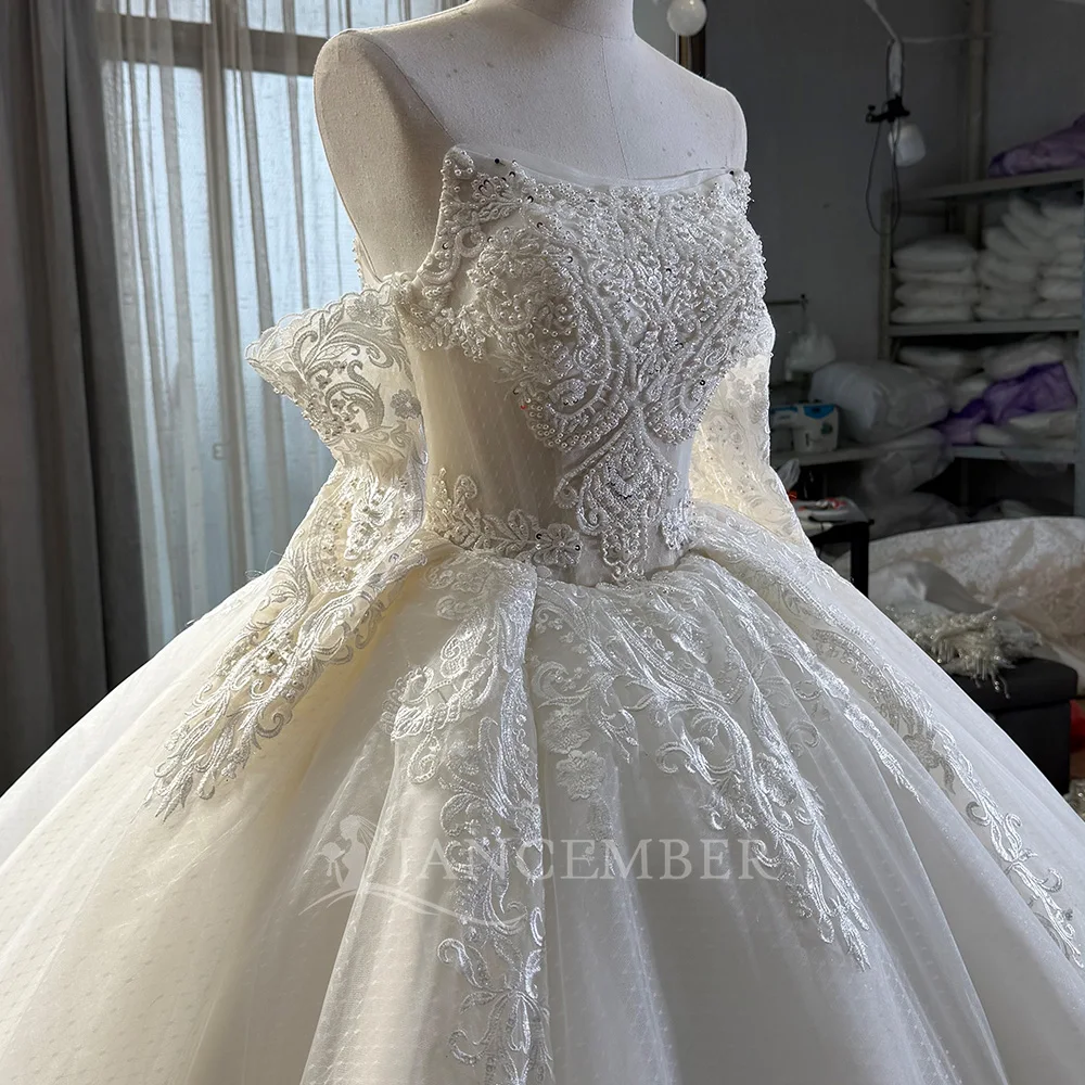 Maßgeschneiderte Brautkleider, Ballkleid, abnehmbare Ärmel, rückenfrei, Vintage-inspiriert, Spitze, Kapellenschleppe, Brautkleid, Servies Sundae