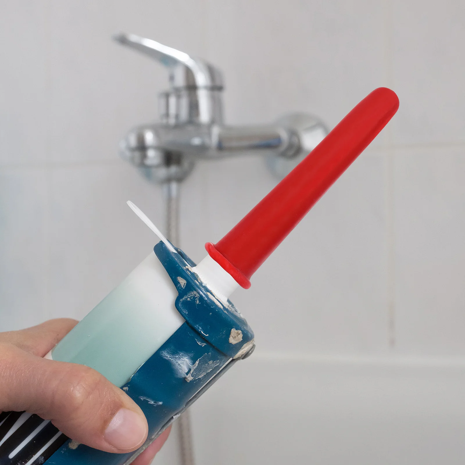 

20pcs Reusable Caulk Saving Caps Protective Tube Covers for Caulking Sealant Tools Keep Fresh No Mess Storage Solution