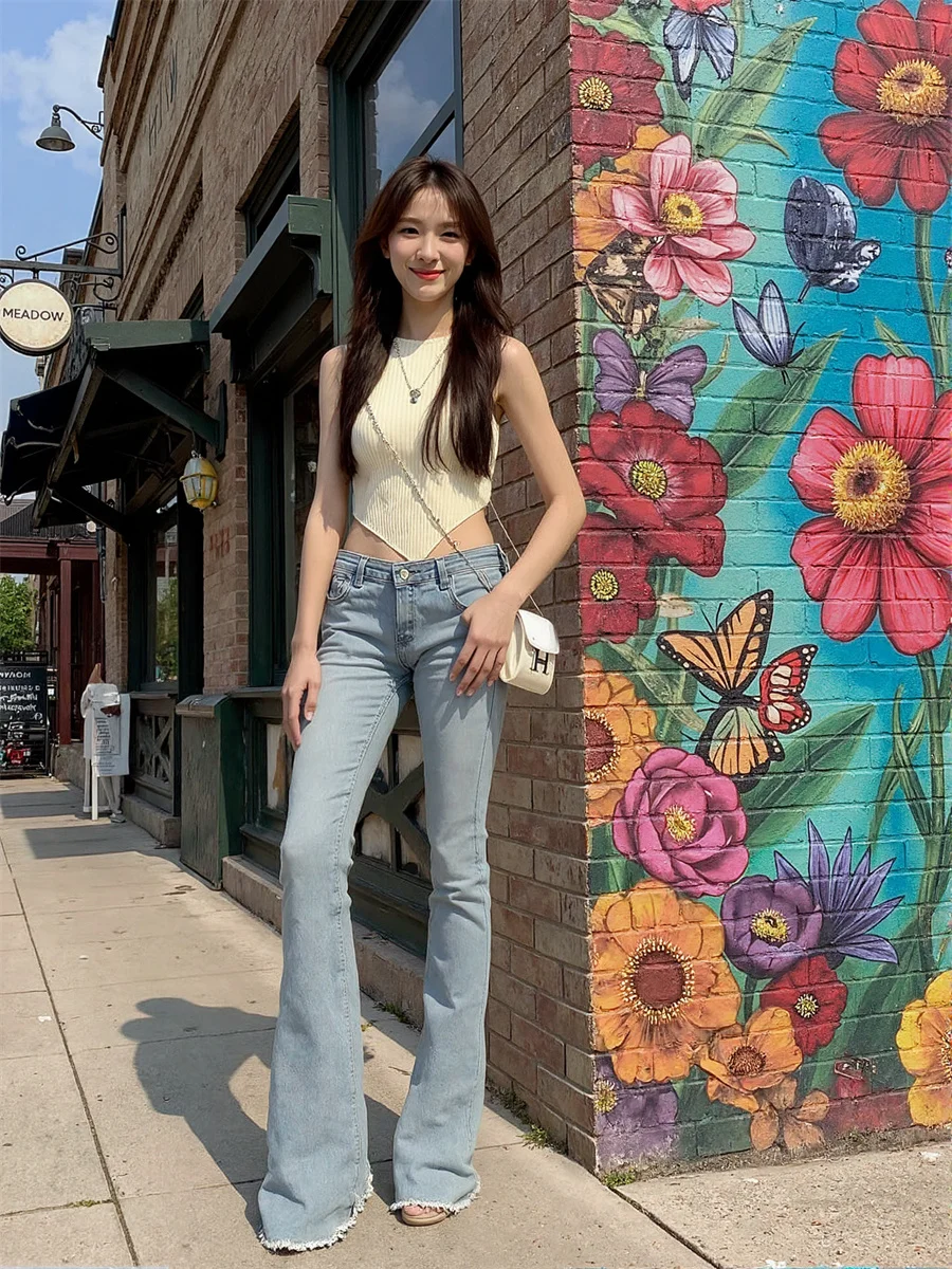 جينز نسائي منخفض الارتفاع متوهج أزرق متدرج اللون من قماش الدنيم أنثى عتيقة طراز Y2K بنطلون فضفاض غير رسمي ملابس الشارع الكورية