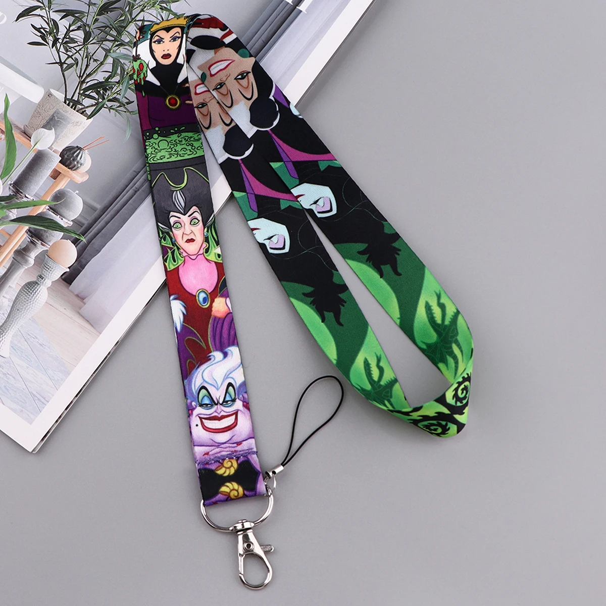 Villain Card Holder Evil Queen Neck Strap Lanyards Keychain ID Bus Credit Card Pass Hang Rope Lariat Keyrings Lanyard Accessory