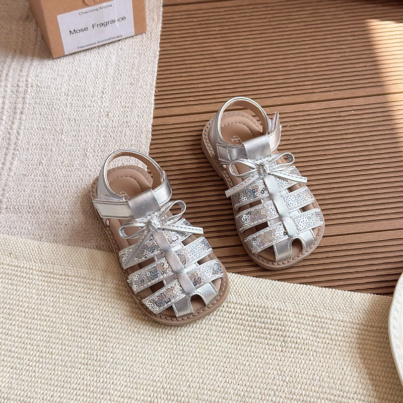 Toddler Girls Sandals Summer Kids Woven Little Girls Causal Flat Shoes Fashion Glitter Sequin Soft Children's Cut-outs Sandals