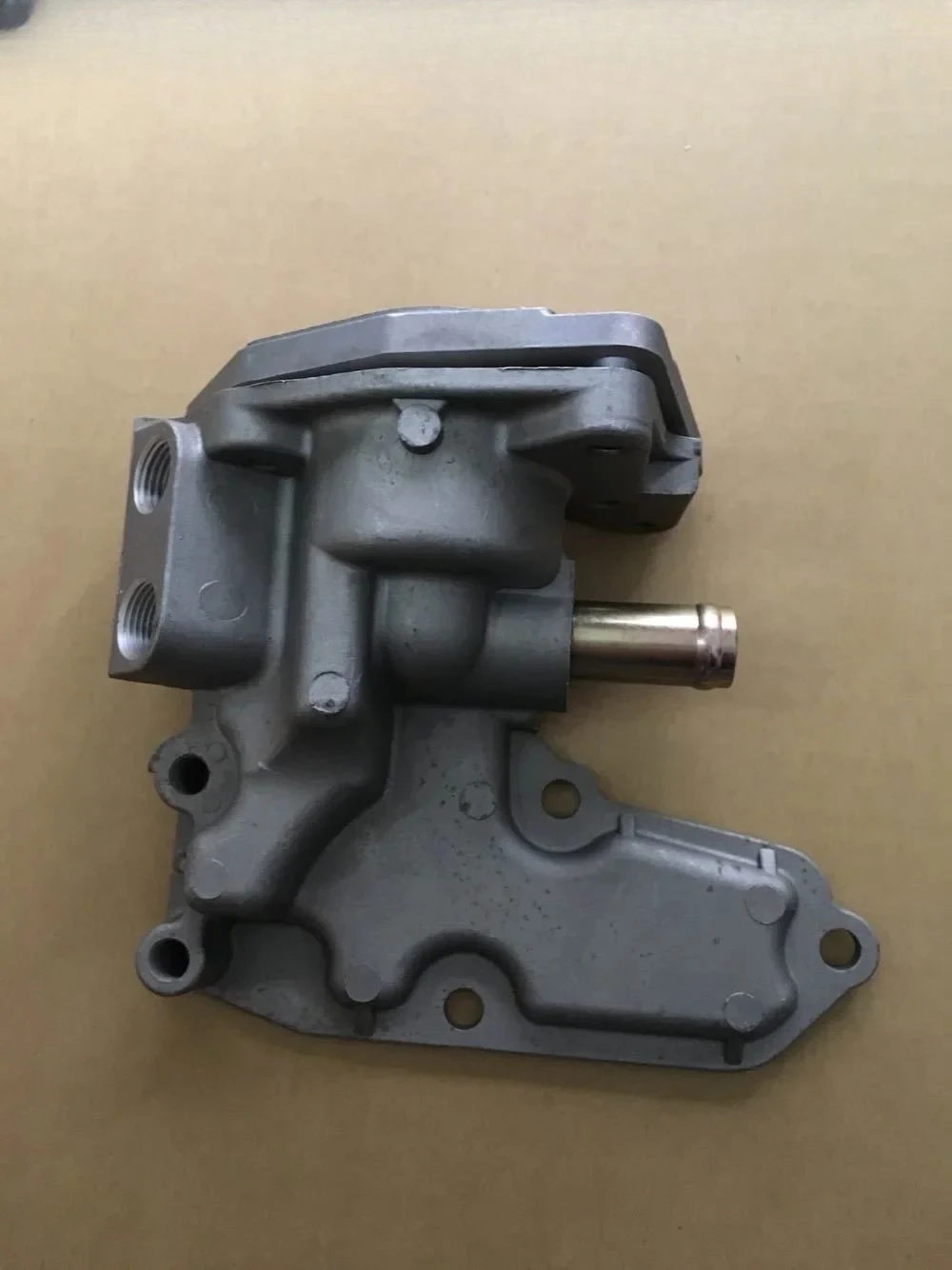 

Engine 4JG2 thermostat base, engine, thermostat 8-97018-664-0