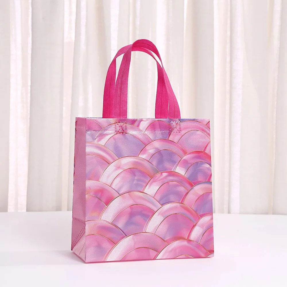 عيد الميلاد كاندي التعبئة والتغليف احتفالي الكرتون سانتا حقيبة لطيف عيد الميلاد حمل غير المنسوجة شنطة هدايا عيد الميلاد لقضاء عطلة السنة الجديدة