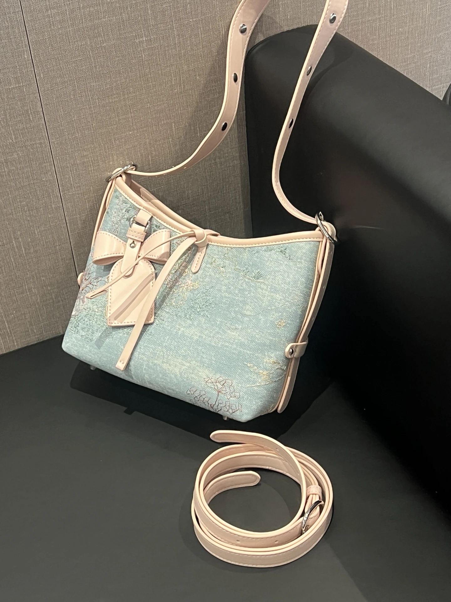 ciyah-embroidered-tote-bag-women's-crossbody-oulder-bag-commuting-sle-sweet-lady-cowhide-leather-pure-color