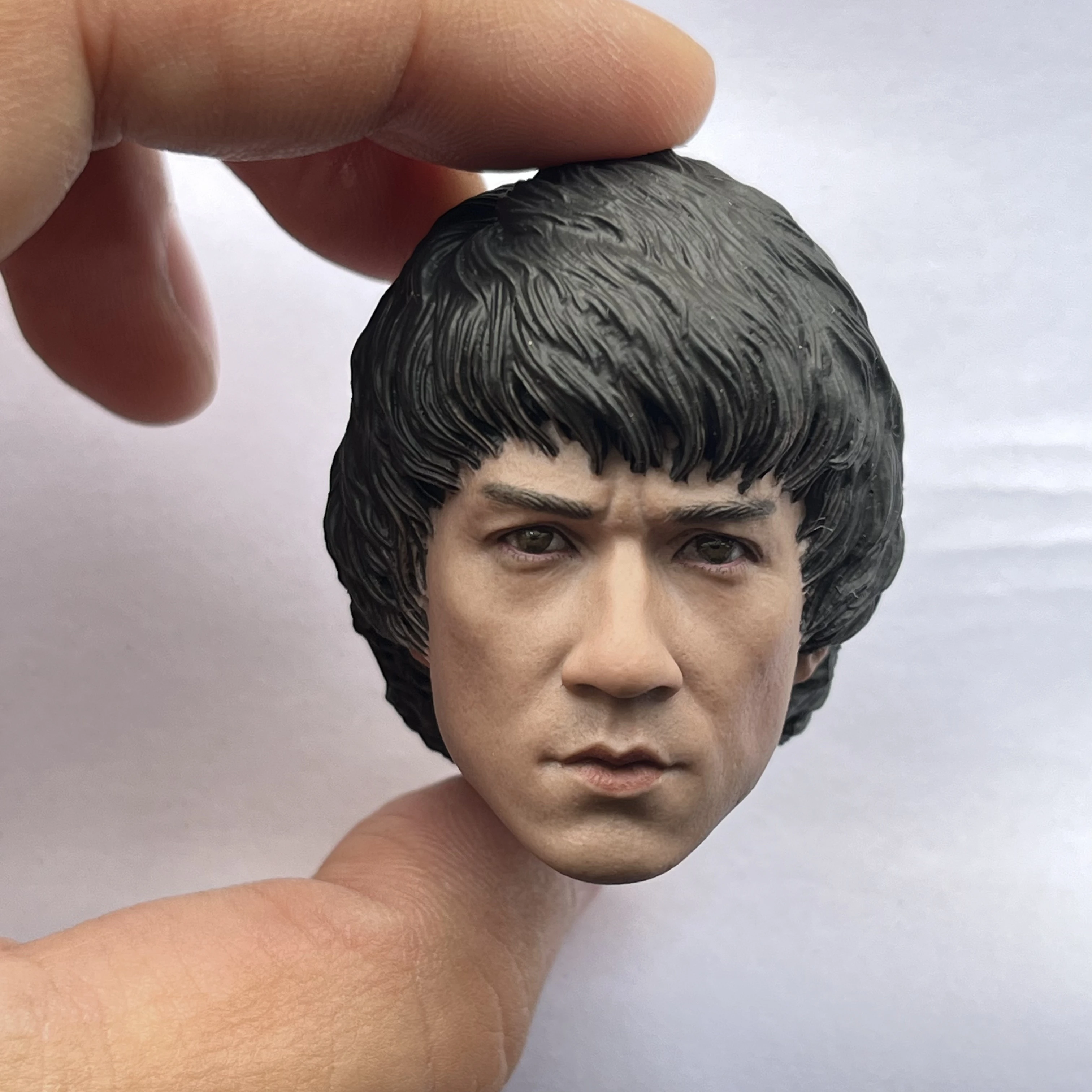 

1/6 Young Jackie Chan Head Sculpt Asir Policeman Star Head Model for 12in Ph action Body Collection