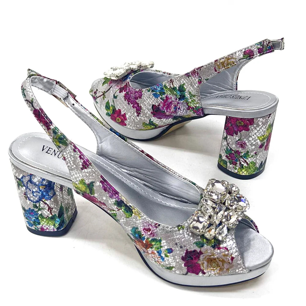 Temperament Simplicity Sliver Color Ladies Sandals Flower Design High Heels Shoes and Bag Set For Women Wedding Party