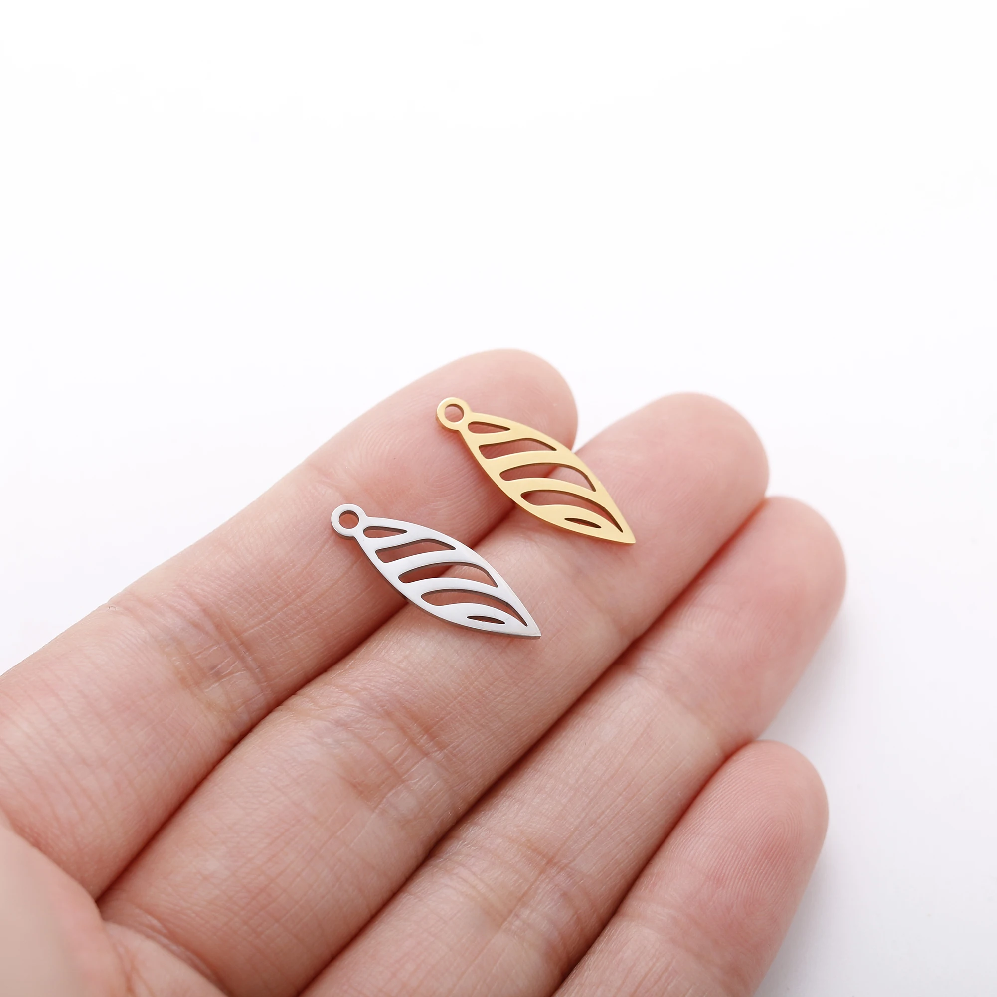 5 stücke Edelstahl Geometrie Charms Baum Blatt & Feder & Schmetterling Anhänger Für Die Herstellung Von Ohrringen DIY Schmuck Zubehör Großhandel – Detail 21
