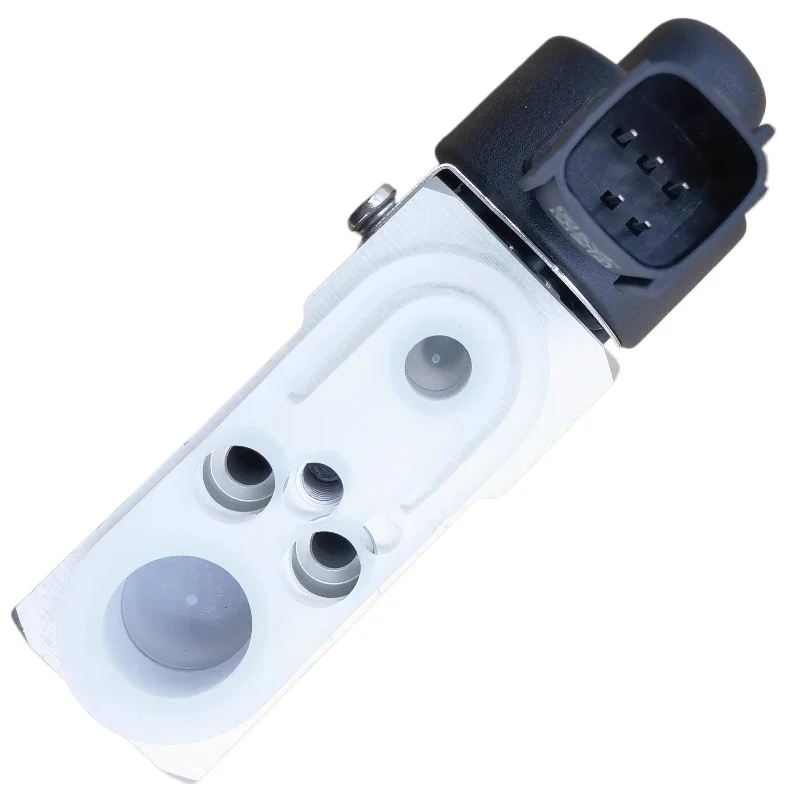 

Оригинальный электронный расширительный клапан SA3HE-8106200 для кондиционера BYD Song Plus Han DM-i Qin Song Pro Seal DM SA3HE8106200