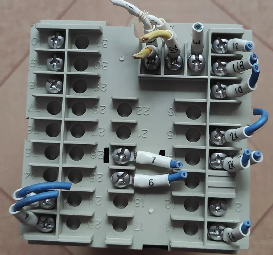 Used temperature controller FDB-987012A, DB 1000