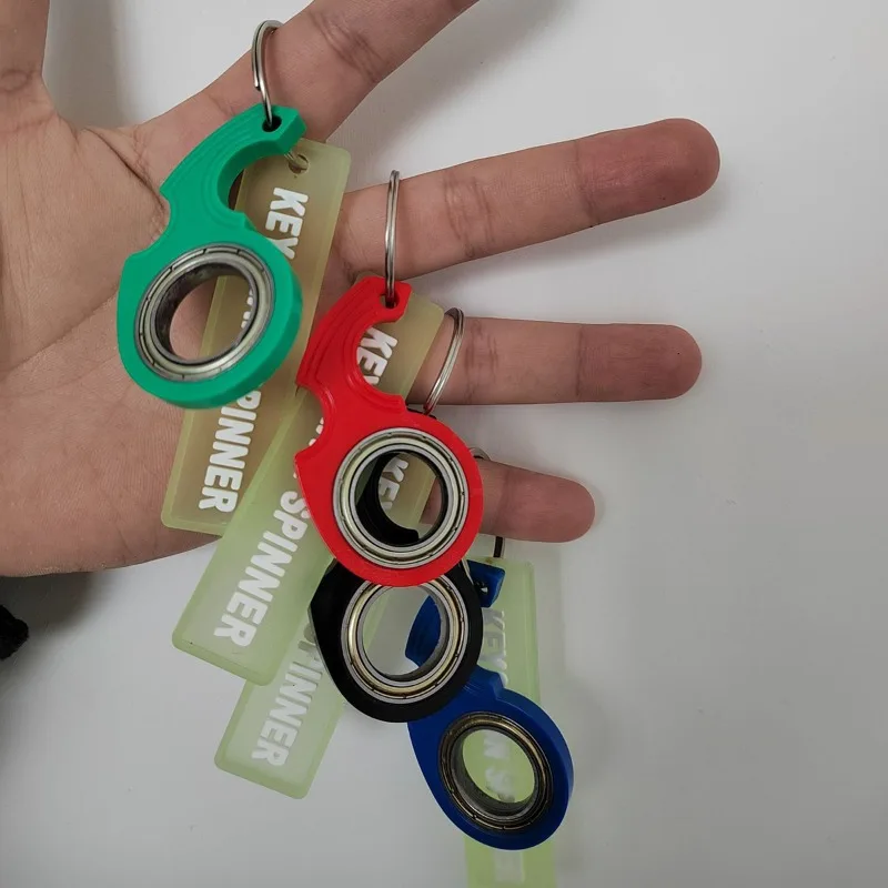 Metal Spinner Keychain para alívio do estresse, Dedo Spinning Keyring, Fidget Toy, Aliviar o estresse, ansiedade e tédio, Presente de festa para criança