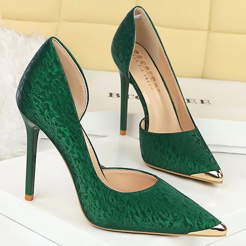 

BIGTREE shoes New silks satins Design Women Pumps Metal pointed tip High Heels 10.5 cm stilettos Sexy party shoes Large size 43