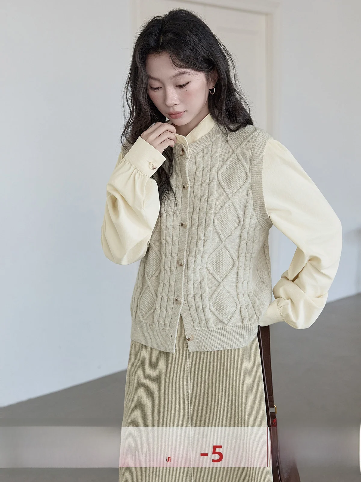 

HuiXi Spring 2026 Women's Knitted Sweater Apparels Fashionable Elegant Design Unique Style Casual Commute Long Sleeve Cardigan