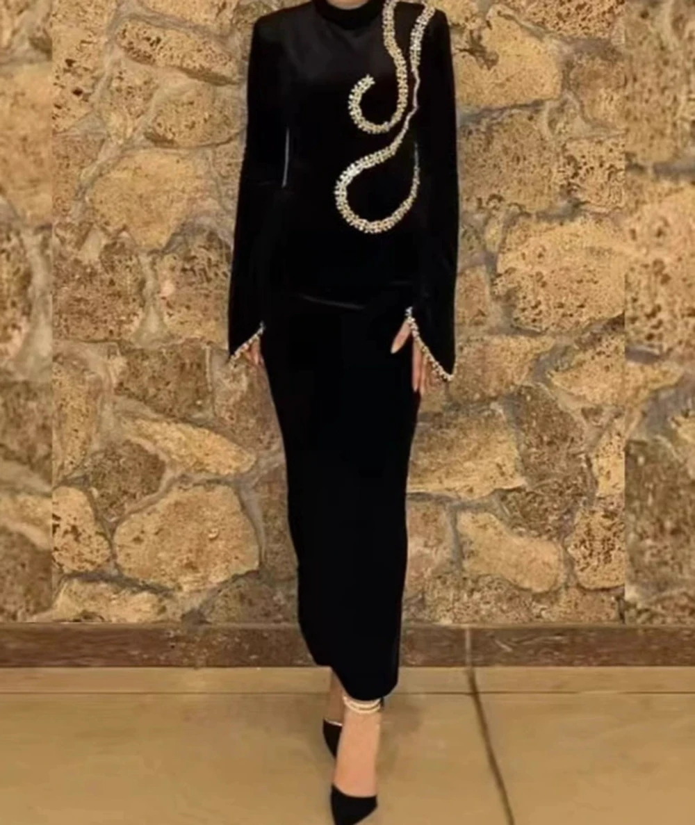 

2025 New Women's European and American Sexy Studded Round Neck Hip Dress Long Sleeve Party Cocktail Bandage Dress-GZXX1068