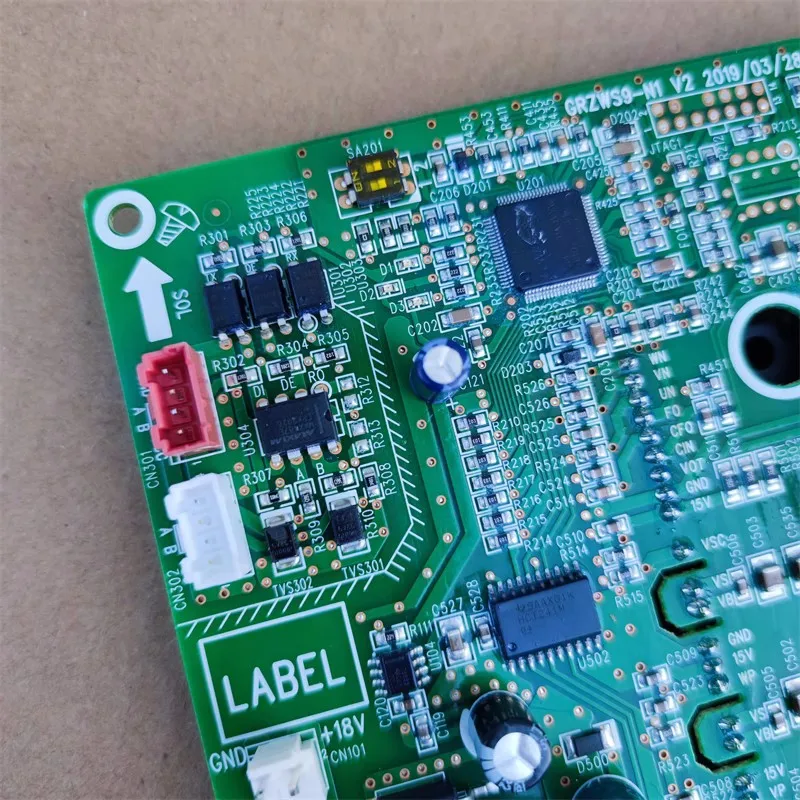 جديد للوحة الرئيسية لتكييف الهواء المركزي WZS901A لوحة محرك مروحة متعددة الخطوط 300027000282