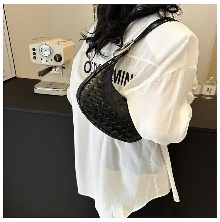 Модная женская вязаная сумка через плечо, новый корейский стиль, универсальная сумка через плечо, высококачественная сумка в стиле ретро для подмышек