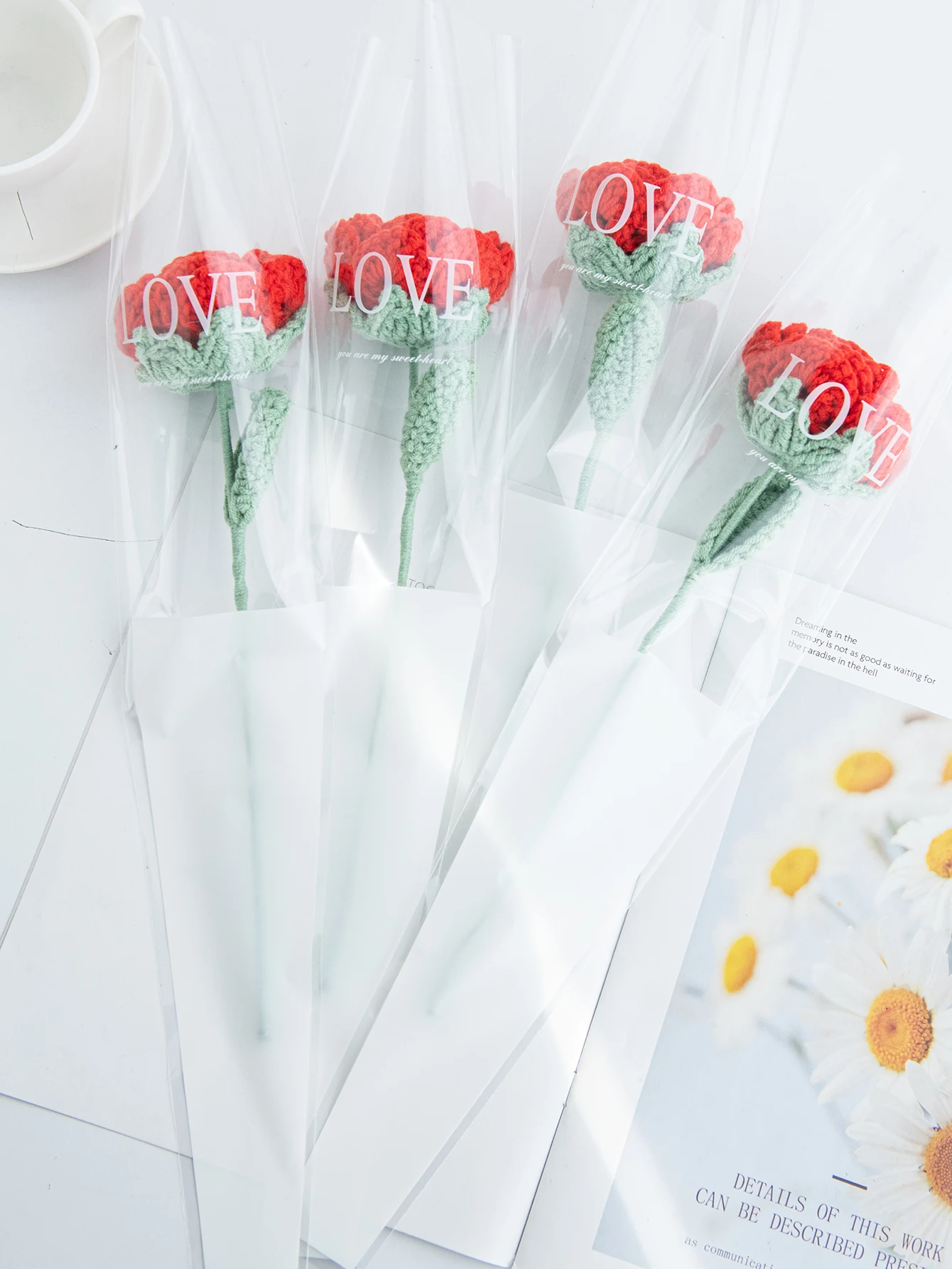 1/4 Stück Künstliche Handgefertigte Gehäkelte Rose Fertigprodukt für Gartenbogen Hochzeit Brautstrauß Heim Bonsai Party DIY Geschenkbox – Detail 12