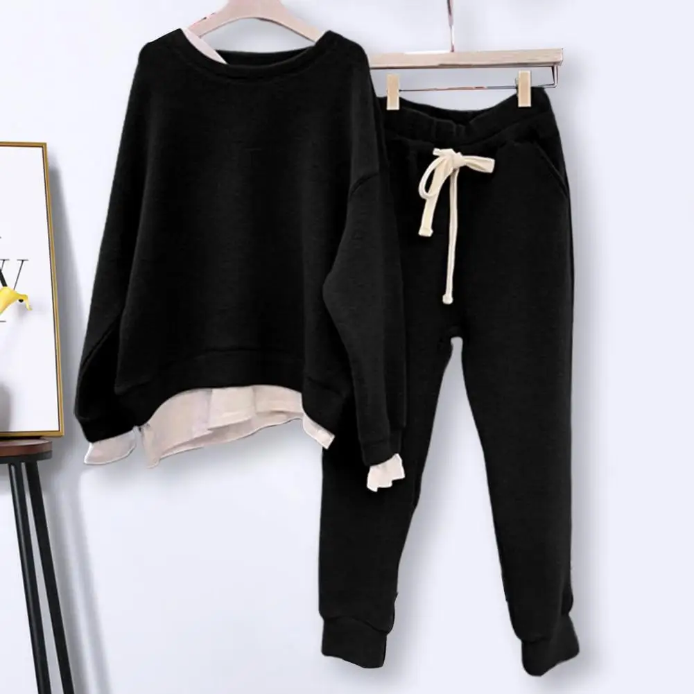 Chic Women Sweatshirt Pants Set Pockets Sweatshirt Sweatpants Set Solid Color Round Neck Autumn Top Pants Suit Warm