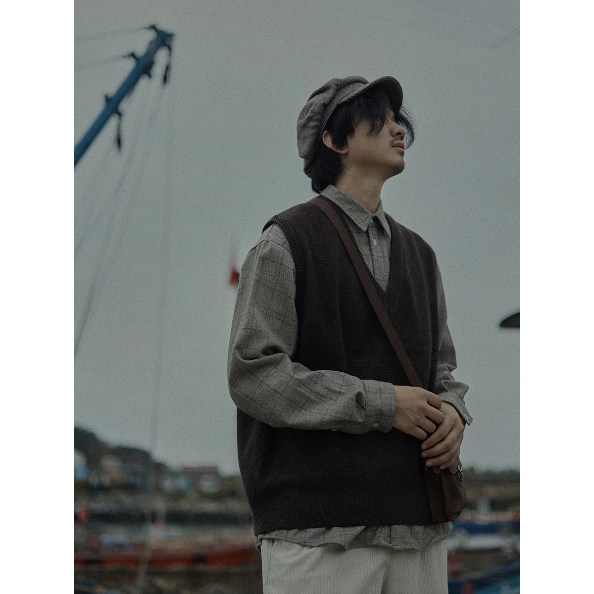 

Retro V-Neck Knitted Vest Unisex Casual Versatile Sleeveless Japanese Style Autumn Trendy Youth Poplin NoBrand Loose Fit Button