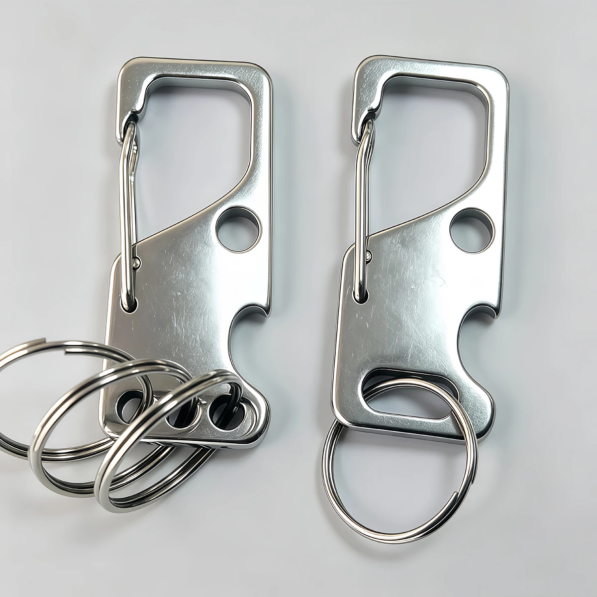 2 Stück 304 Edelstahl Schlüsselanhänger Flaschenöffner Karabiner Metall Autoschlüsselanhänger Bieröffner Anhänger Taillen-Hängeanhänger – Detail 5